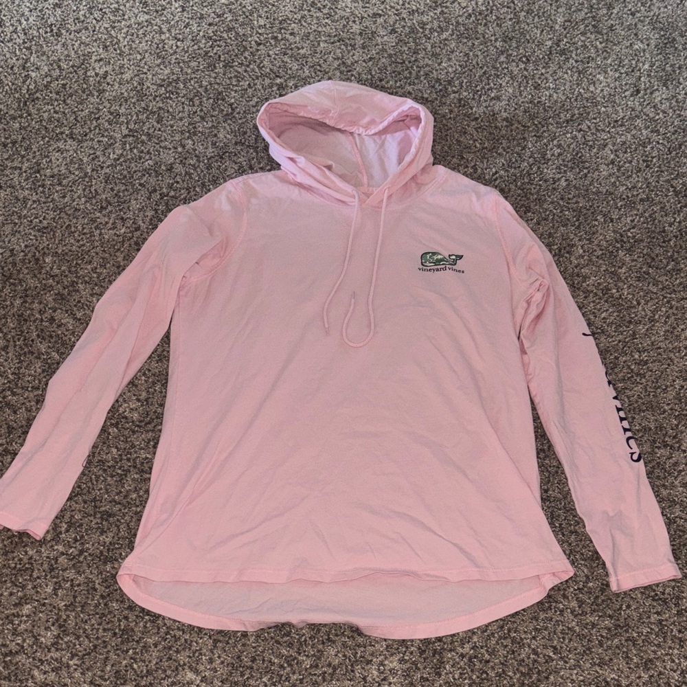 LIKE NEW! Vineyard Vines hooded long sleeve top!